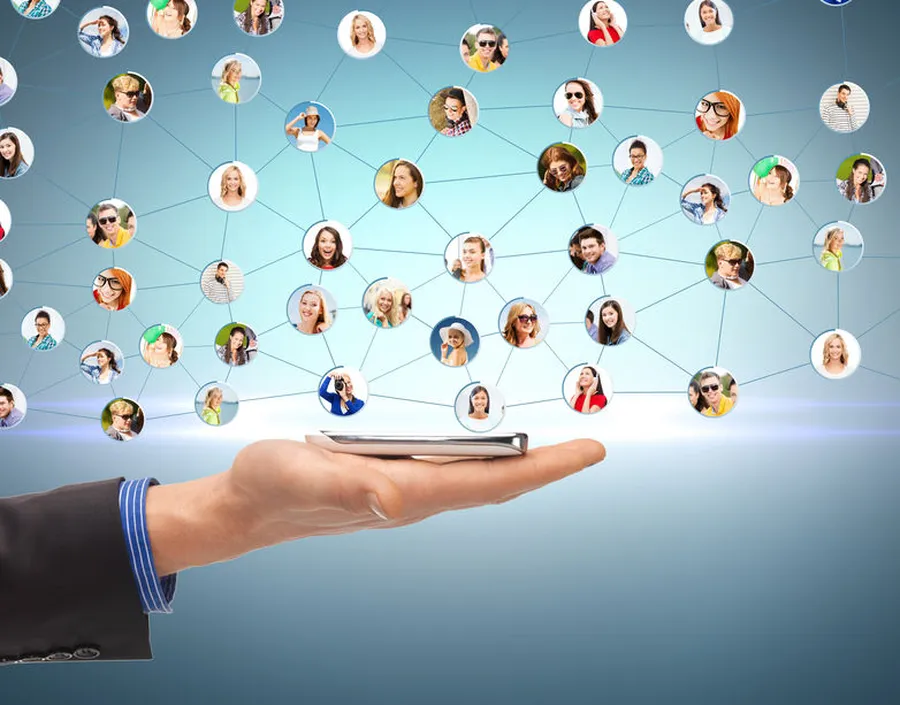 quelle est limportance des logiciels et plateformes dedies aux equipes commerciales 1