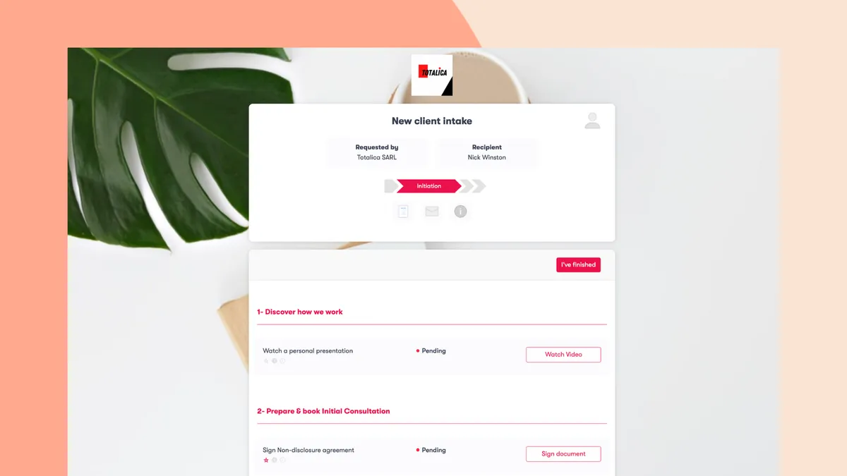 Clust : avis des utilisateurs, avantages & inconvénients de ce logiciel d'onboarding / accueil des clients