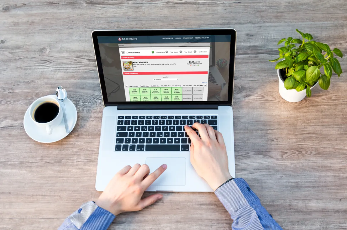 Interface BookingLive: fonctionnalités, prix, alternatives Interface BookingLive: fonctionnalités, prix, alternatives