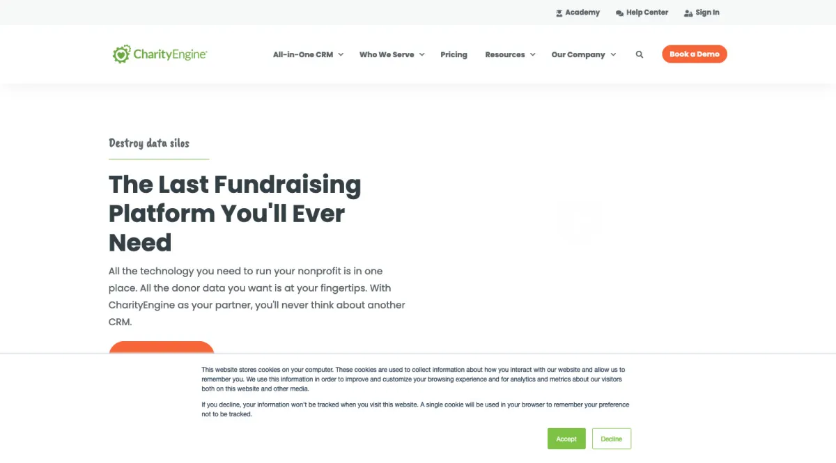 Interface CharityEngine : fonctionnalités, prix, alternatives