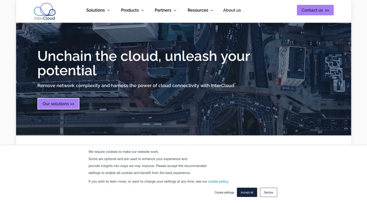 Notre avis sur Intercloud : un éditeur de code (code editor) à découvrir