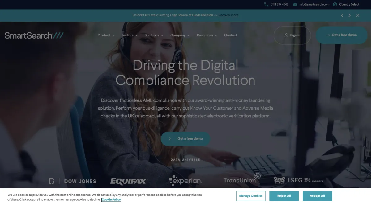 Interface SmartSearch : fonctionnalités, prix, alternatives